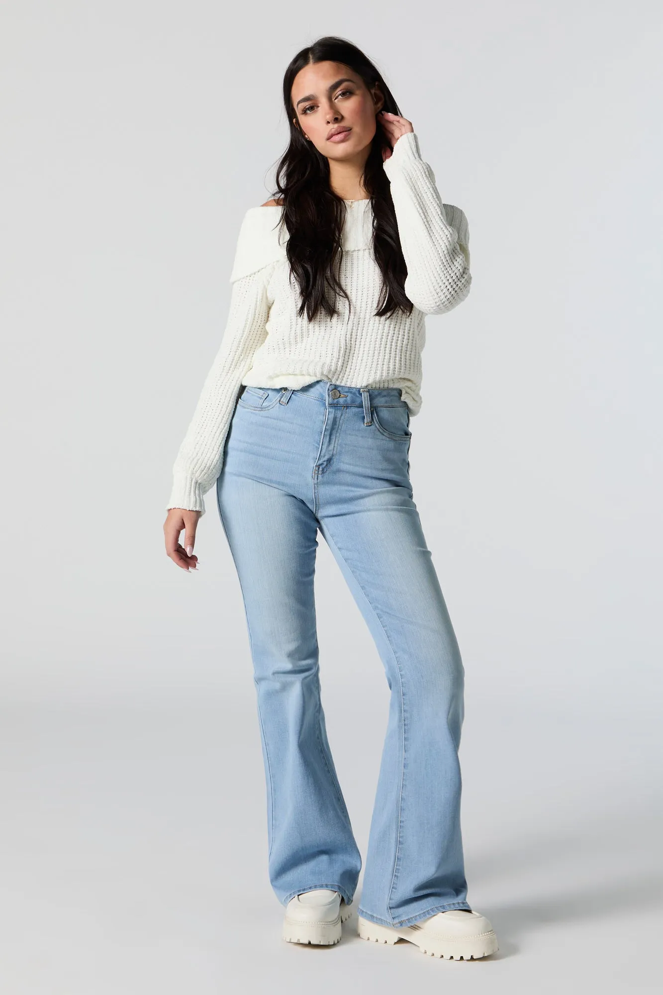 Austin High-Rise Light Wash Flare Jean