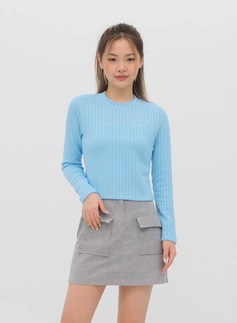 Ribbed Long Sleeve Crop Top M4