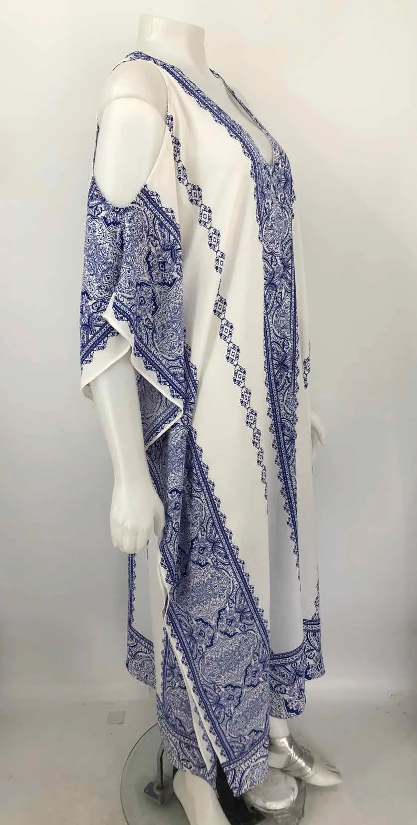 SHOW ME YOUR MUMU White Blue Print Cold Shoulder Size X-SMALL Dress